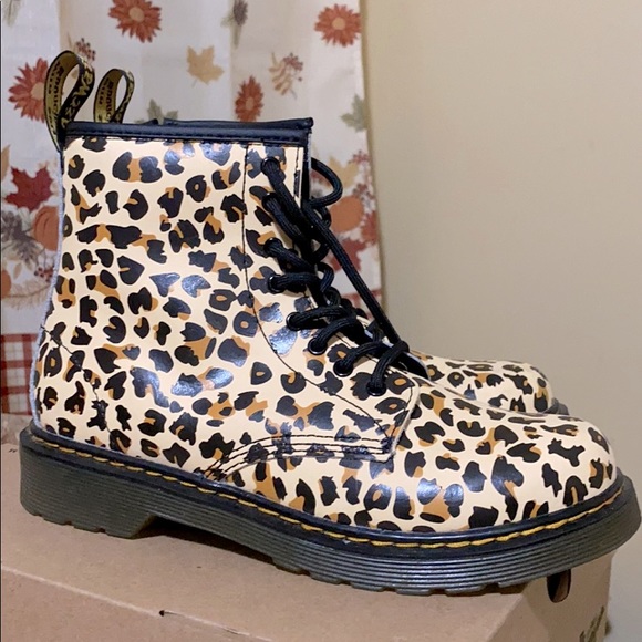 dr martens leopard boots